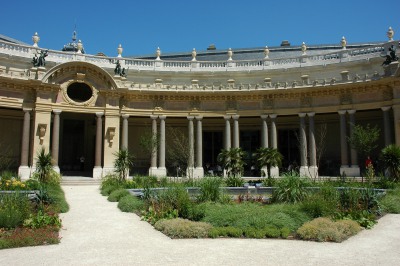 At the Petit Palais you can enjoy a coffee after the exhibitions