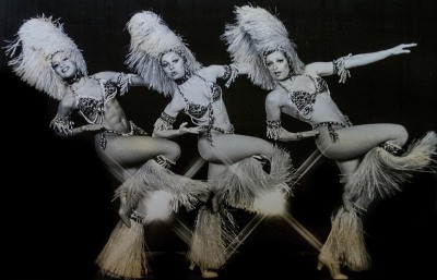 Beauty and sensuality at the Lido in Paris