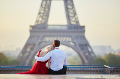 Valentine's Day; romantic walks in Paris